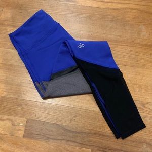 Alo Yoga Sheila Legging